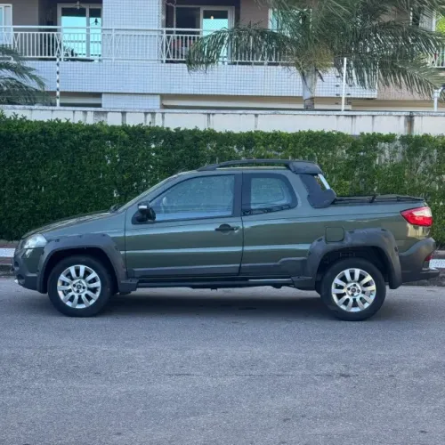 Fiat Strada Adventure1.8/ 1.8 Locker Flex CD 2016