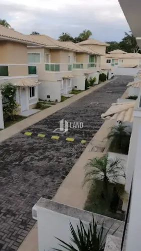 Casa duplex com 4 quartos no Bairro Morros