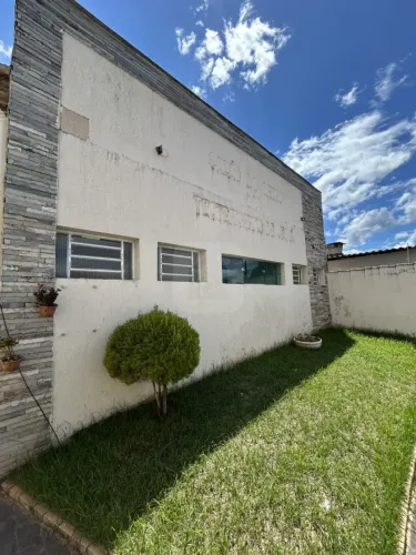 Cômodo Comercial Para Venda No Bairro Jardim Das Palmeiras