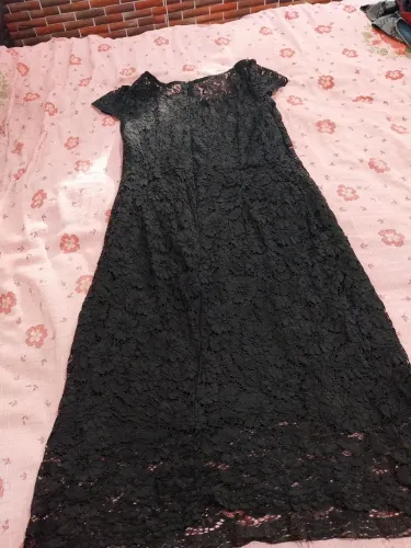 Vestido tubinho de renda