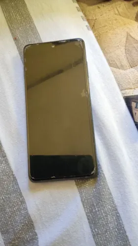 Xiaomi NFC POCO X3 com defeito