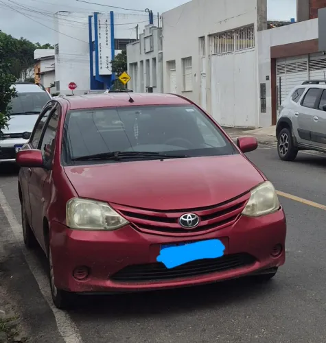 Toyota Etios XS 1.3 Flex 16V 5P Mec. 2013