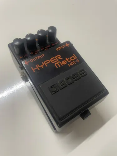 PEDAL PARA GUITARRA BOSS HYPER METAL HM-3