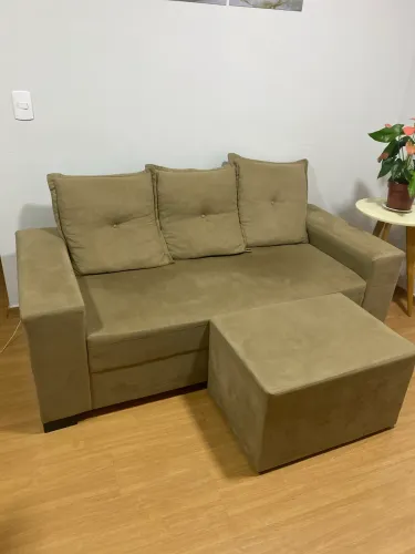 Sofá em perfeito estado 6 meses de uso 