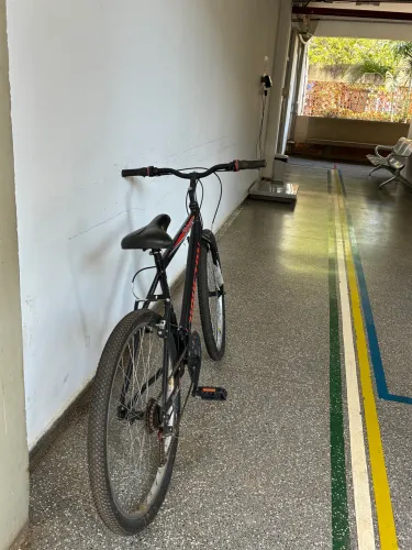 Bicicleta Foxer Hammer Aro 26 21 Marchas Freios V-Brake Houston 