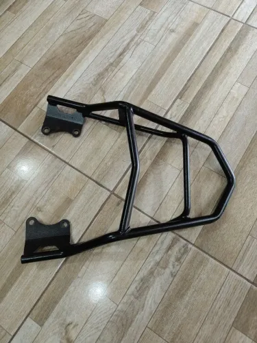 Bagageiro Fazer 250 marca Givi 