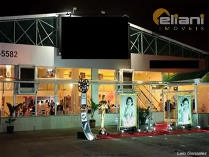 Salões Comerciais para venda em Suzano no bairro Jardim Santa Helena