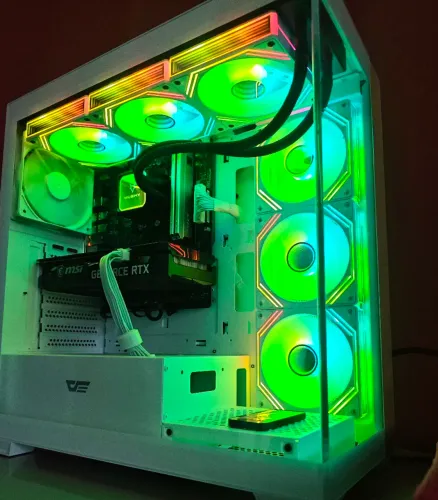 PC GAMER DDR5,RTX, RYZEN ARGB 