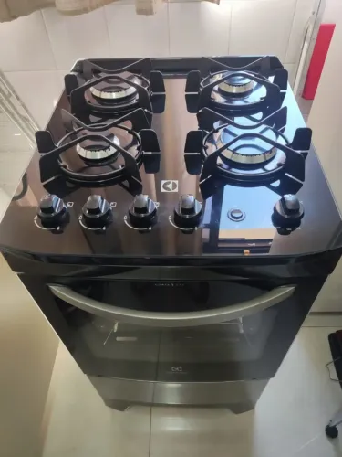 Fogão 4 Bocas Electrolux Prata - Mesa de Vidro e Porta Full Glass (52LSV)