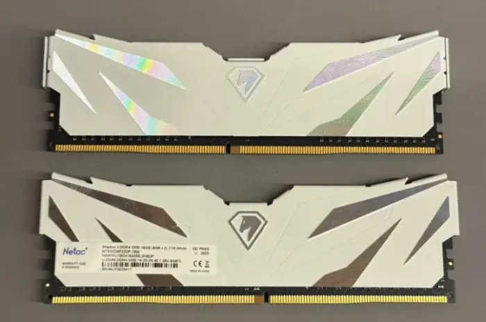 MEMORIAS NETAC DDR4 16GB (2X8) 3200 MHZ