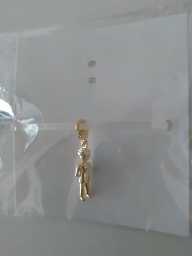 Pingente de menino folheado a ouro (18k)