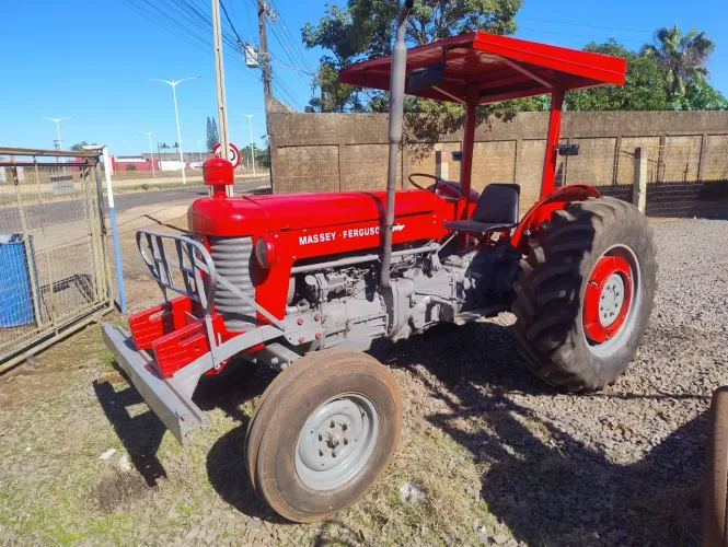 TRATOR MF65X