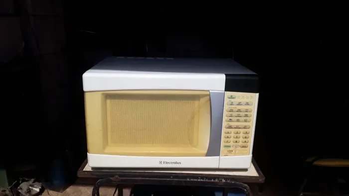 Micro ondas Electrolux 28 lts