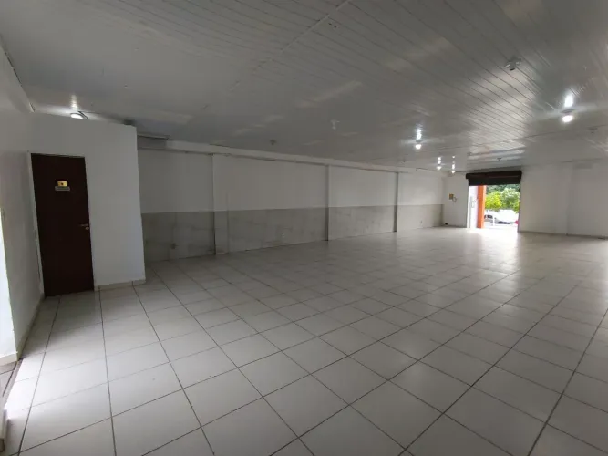 //Alugo Ponto Comercial no Águas Claras