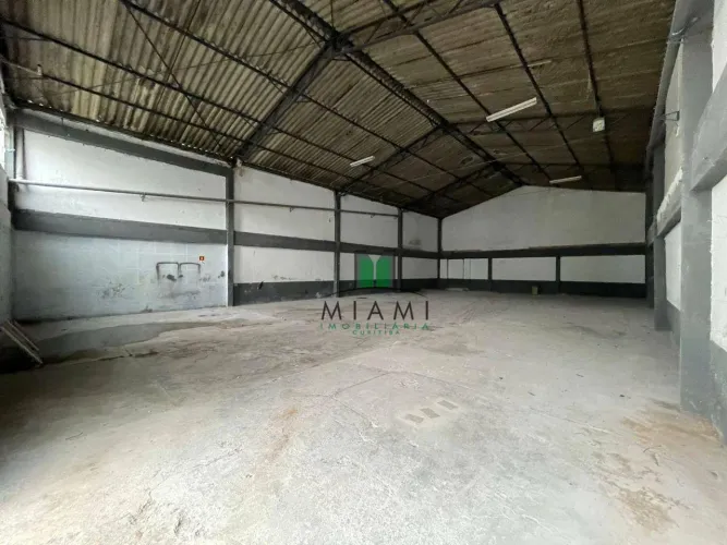 Barracão para alugar, 300 m² por R$ 6.200,00/mês - Hauer - Curitiba/PR