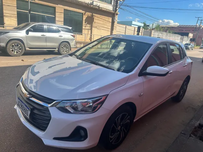 Chevrolet Onix Hatch LT 1.0 12V Flex Mec. 4P 2024