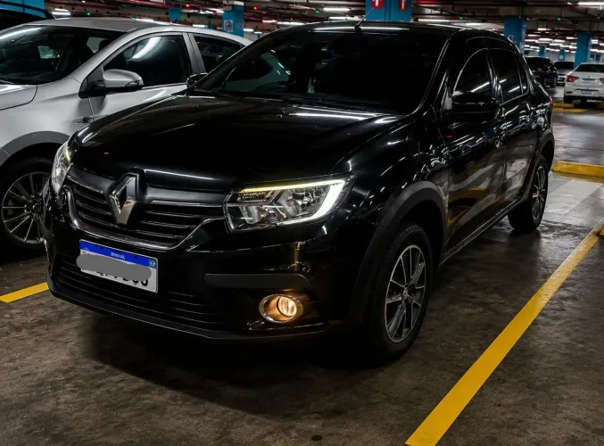 Renault Logan Iconic Flex 1.6 16V 4P AUT 2021