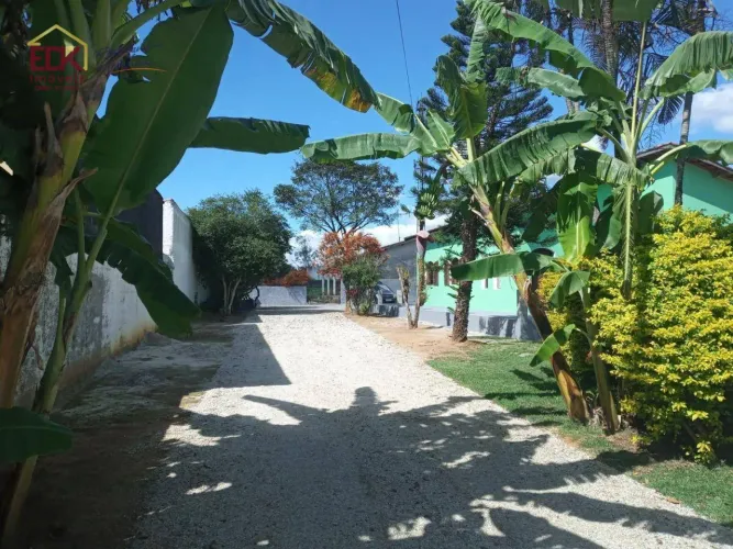 Casa com 6 dormitórios à venda, 1 m² por R$ 800.000,00 - Cidade Jardim - Pindamonhangaba/S