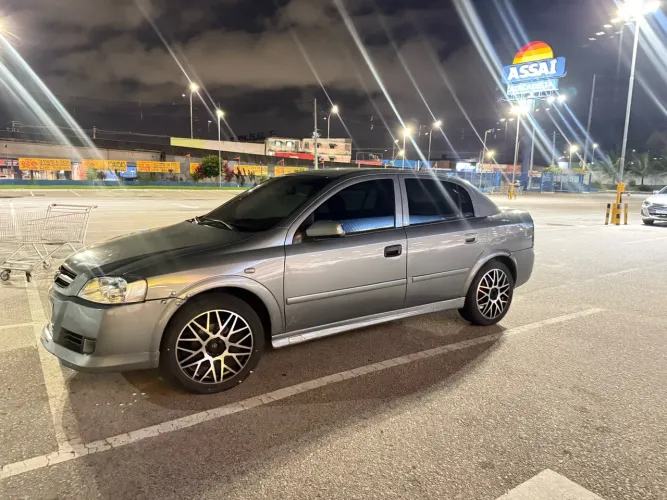 Chevrolet Astra Sedan 2.0/ CD 2.0 MPFI 8V 4P Aut. 2003
