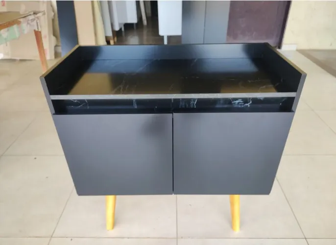 Cantinho do Café / buffet Retrô de duas portas com pés palito lindos novos!!!
