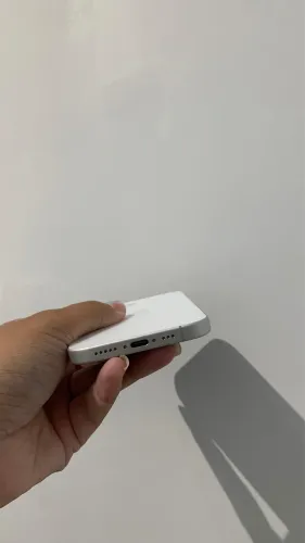 iPhone 16 branco 128gb