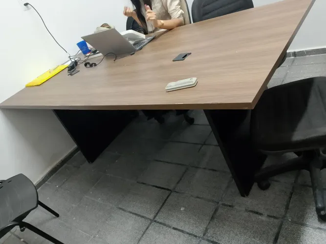 MESA DE REUNIÕES 
