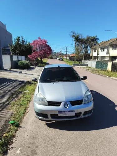 Renault Clio Hi-flex 1.0 16V 5P 2011