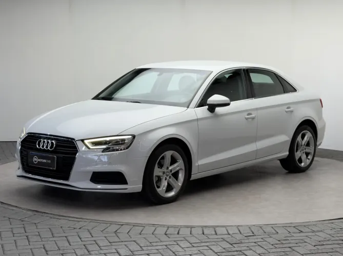 Audi A3 Sedan Prestige Plus 1.4 TFSI S-tronic 2021
