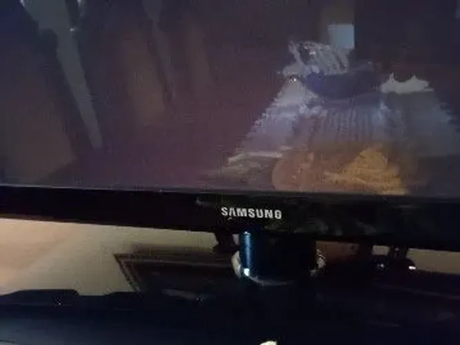 Tv Samsung 50 polegadas( com defeito)