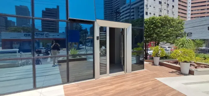 Sala Comercial de 74m² no Edifício Mercury | 9º Andar | Excelente Localização