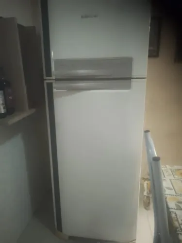 Geladeira Electrolux com defeito