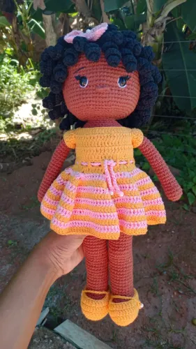 Bonecas amigurumi de crochê 