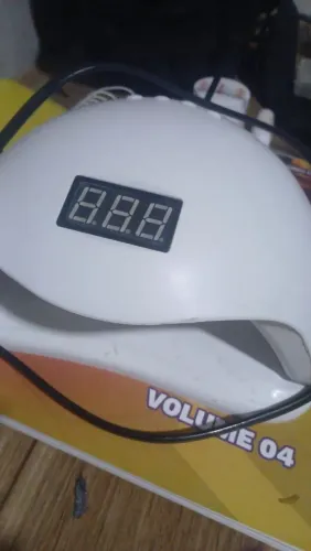 Cabine de unha grande 40 e pequena 20 reais , olhar a descrição por favor esta tudo escrit