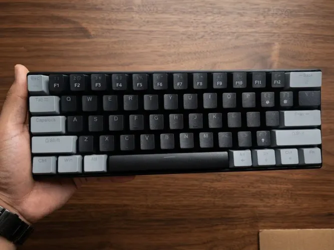 Teclado Mecânico Gamer Apayado K61 Compacto 60% RGB USB