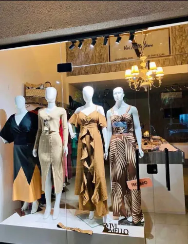 VENDO LOJA DE ROUPAS