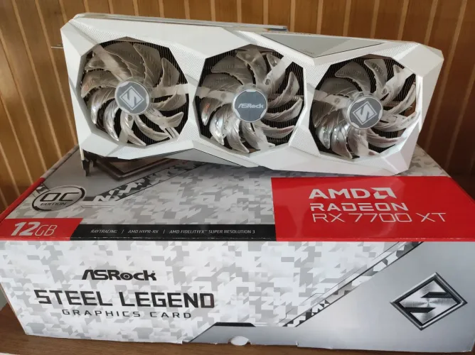 Placa de vídeo! rx 7700xt 12 gb