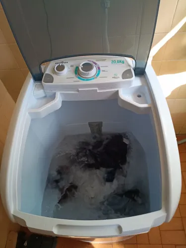 Tanquinho semi automático Britânia 20kg 220volts