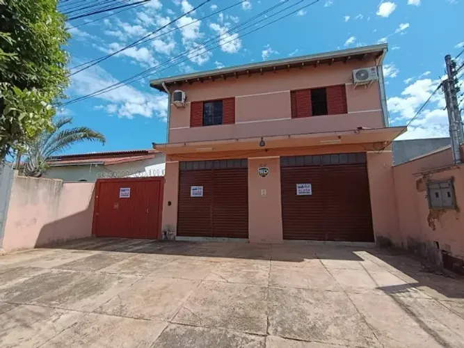 Sala comercial uma quadra da Av Bandeirantes