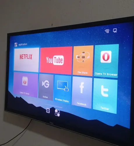 Televisão TCL