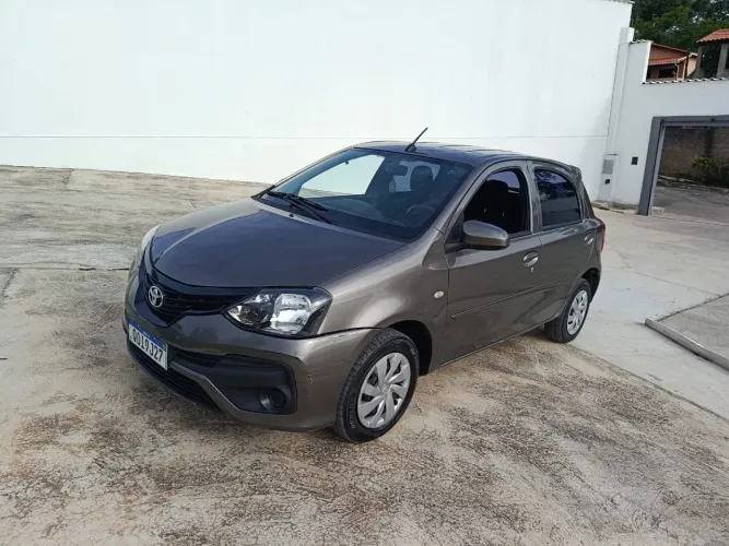 Toyota Etios X 1.3 Flex 16V 5P Mec. 2019