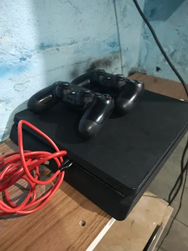 Ps4 slin 500gb