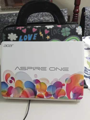Notebook Acer Aspire One D270