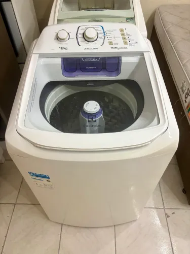 Máquina de lavar 12 kilos , lavadora Eletrolux 