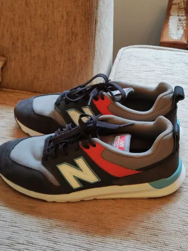 Tênis New Balance 009 Tam. 41