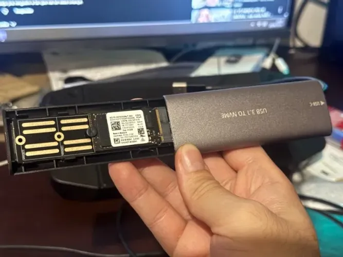 SSD WD SN740 512GB M.2 2242 NVMe PCIe Gen4 x4 + Case USB