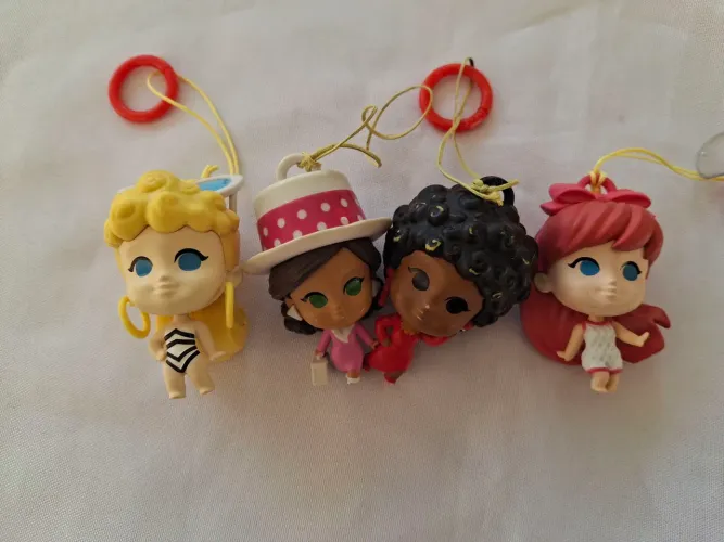 Lote de 4 chaveiros da barbie