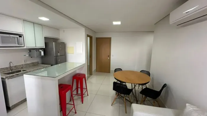 Apartamento 2 suites mobiliado no Setor Bueno