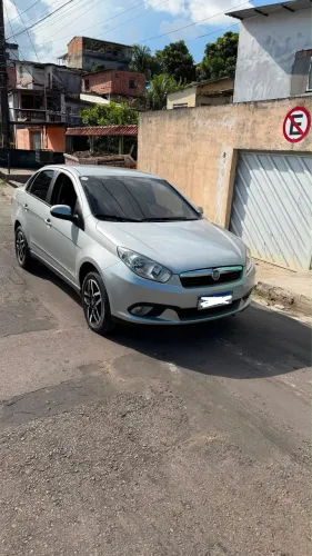 Fiat Grand Siena Essence Dual. 1.6 Flex 16V 2015