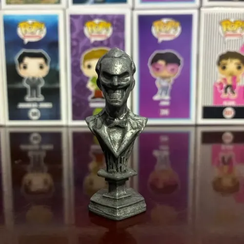 Busto Coringa (Omelete Box)