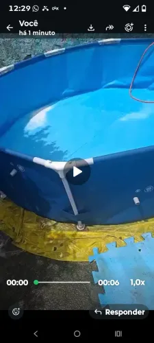 Piscina nova